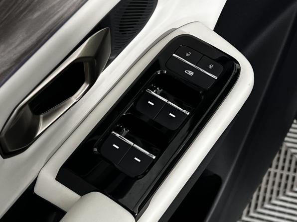 JETOUR DASHING I с пробегом 2023 года, цена 1 990 000 рублей, 31000 км, внедорожник, Автокод Объявления
