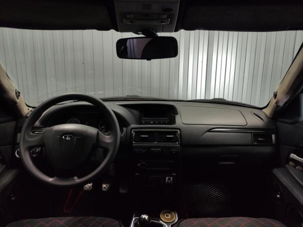 Lada (ВАЗ) Priora I Рестайлинг с пробегом 2014 года, цена 395 000 рублей, 180000 км, седан, Автокод Объявления