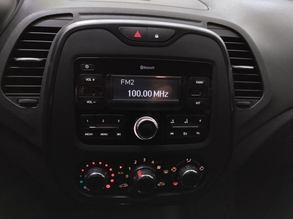 Renault Kaptur I с пробегом 2018 года, цена 1 350 000 рублей, 48567 км, внедорожник, Автокод Объявления