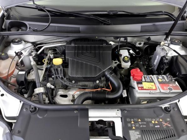 Renault Sandero II Рестайлинг с пробегом 2019 года, цена 1 240 000 рублей, 32690 км, хэтчбек, Автокод Объявления