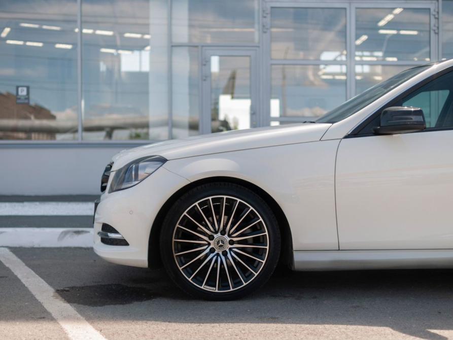 Mercedes-Benz C-Класс III (W204) Рестайлинг Курган  - изображение 9