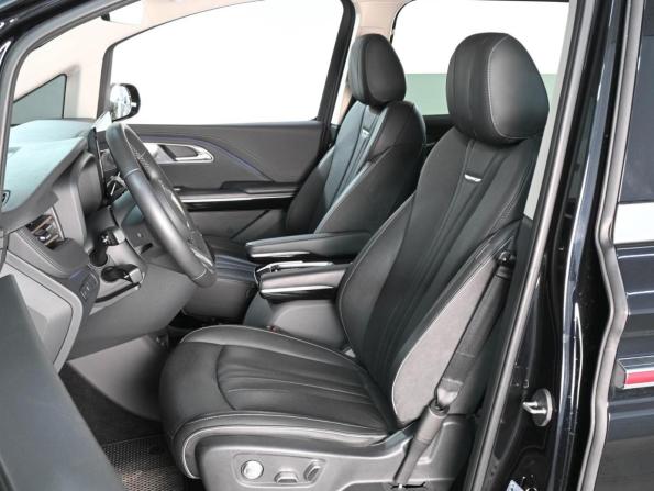 Hongqi HQ9 с пробегом 2022 года, цена 5 459 000 рублей, 21278 км, минивэн, Автокод Объявления
