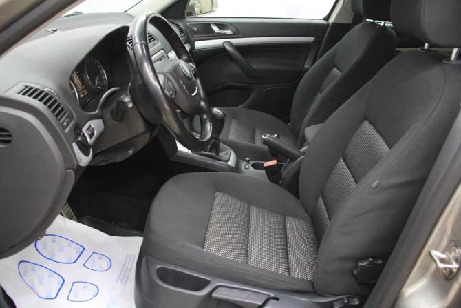 Skoda Octavia II (A5) Рестайлинг с пробегом 2011 года, цена 949 000 рублей, 188690 км, универсал, Автокод Объявления