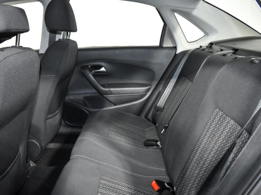 Volkswagen Polo V Рестайлинг Санкт-Петербург  - изображение 13