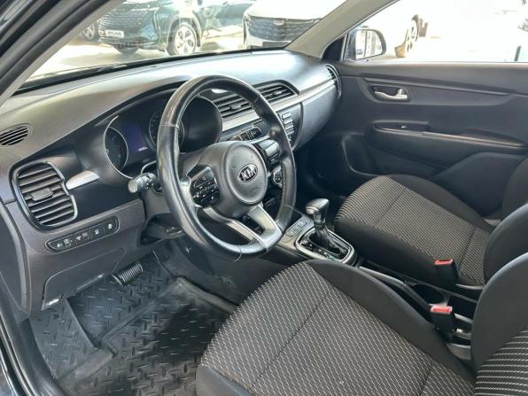 Kia Rio III Рестайлинг с пробегом 2017 года, цена 1 195 000 рублей, 158960 км, седан, Автокод Объявления