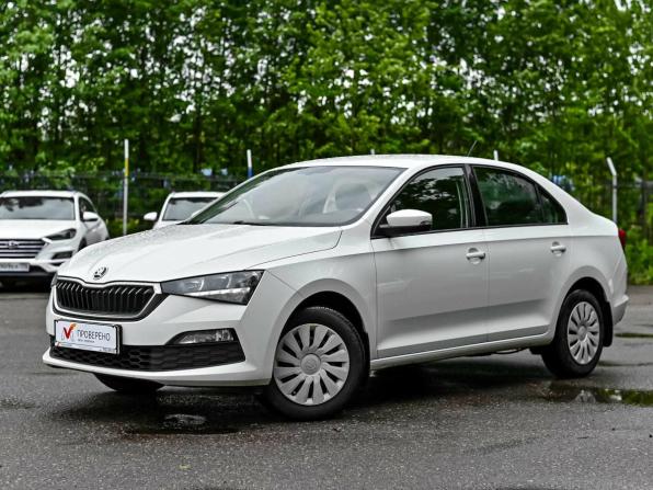 Skoda Rapid II с пробегом 2020 года, цена 1 350 000 рублей, 135829 км, лифтбек, Автокод Объявления