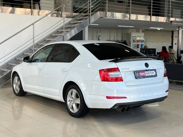 Skoda Octavia III (A7) с пробегом 2016 года, цена 1 459 900 рублей, 195000 км, лифтбек, Автокод Объявления