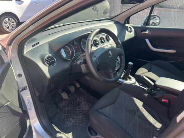 Peugeot 308 I с пробегом 2009 года, цена 380 000 рублей, 195000 км, хэтчбек, Автокод Объявления