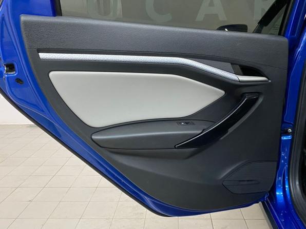 Lada (ВАЗ) Vesta I с пробегом 2022 года, цена 1 392 000 рублей, 50697 км, универсал, Автокод Объявления