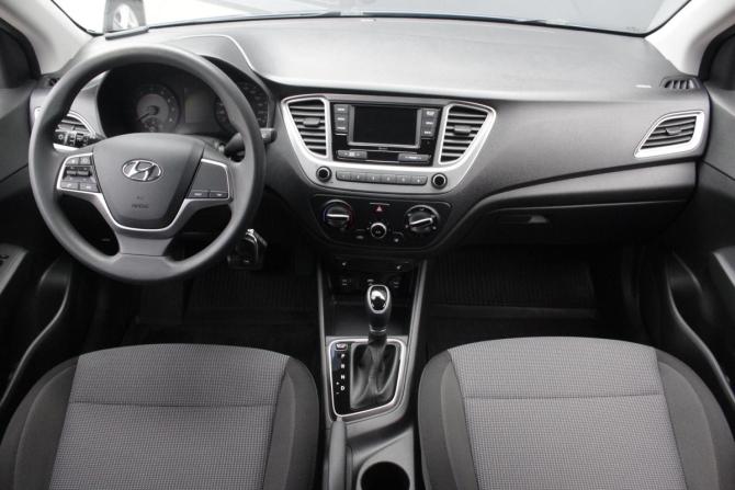 Hyundai Solaris II Рестайлинг с пробегом 2021 года, цена 1 850 000 рублей, 29370 км, седан, Автокод Объявления