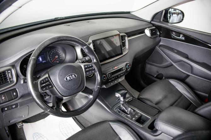 Kia Sorento III Prime Рестайлинг с пробегом 2019 года, цена 3 049 000 рублей, 94265 км, внедорожник, Автокод Объявления