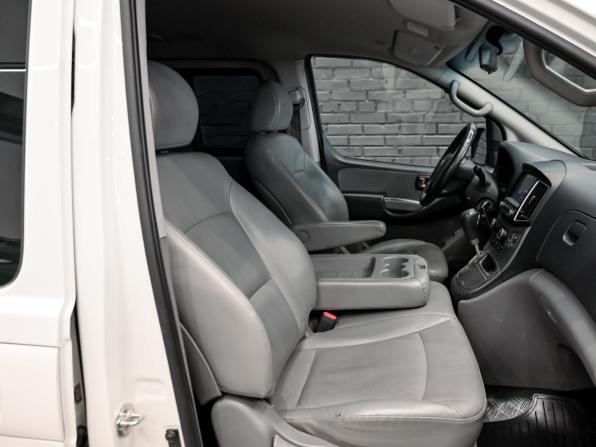 Hyundai Grand Starex I Рестайлинг 2 с пробегом 2019 года, цена 3 200 000 рублей, 206095 км, минивэн, Автокод Объявления