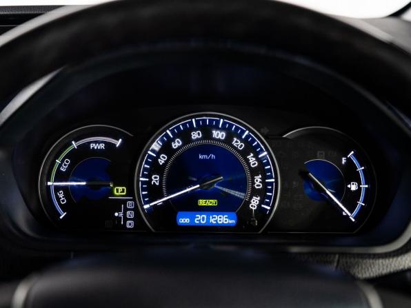 Toyota Esquire I Рестайлинг с пробегом 2018 года, цена 1 850 000 рублей, 201286 км, минивэн, Автокод Объявления