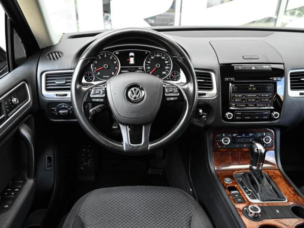 Volkswagen Touareg II с пробегом 2012 года, цена 1 598 000 рублей, 238078 км, внедорожник, Автокод Объявления