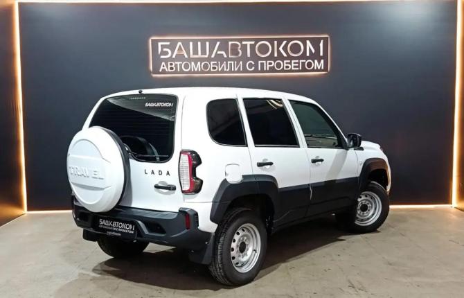 Lada (ВАЗ) Niva Travel I с пробегом 2024 года, цена 1 240 000 рублей, 11253 км, внедорожник, Автокод Объявления