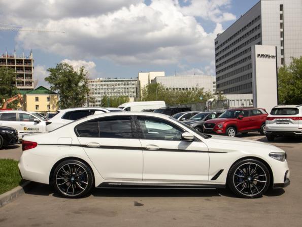 BMW 5 серии VII (G30/G31/G38) с пробегом 2018 года, цена 4 099 000 рублей, 116648 км, седан, Автокод Объявления