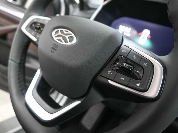 Xcite X-Cross 8 с пробегом 2024 года, цена 2 949 900 рублей, 370 км, внедорожник, Автокод Объявления