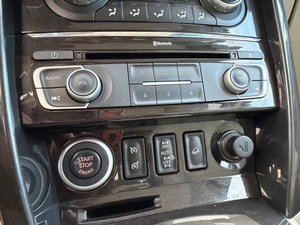 Renault Koleos I Рестайлинг 2 с пробегом 2013 года, цена 1 285 000 рублей, 95176 км, внедорожник, Автокод Объявления