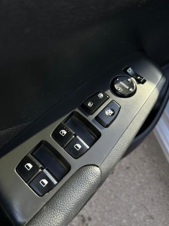 Hyundai Solaris II Рестайлинг с пробегом 2022 года, цена 1 730 000 рублей, 61590 км, седан, Автокод Объявления