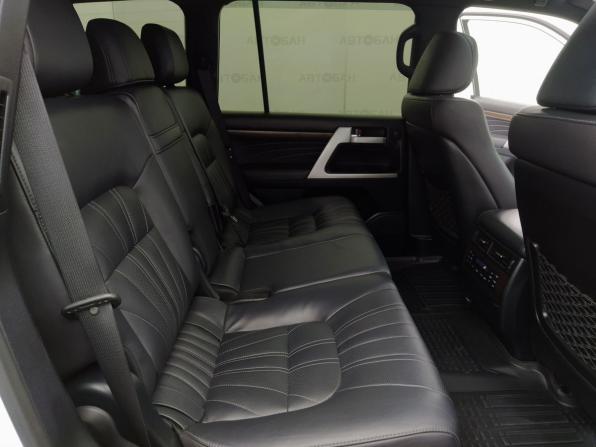 Toyota Land Cruiser 200 Series Рестайлинг 2 с пробегом 2018 года, цена 6 050 000 рублей, 219529 км, внедорожник, Автокод Объявления
