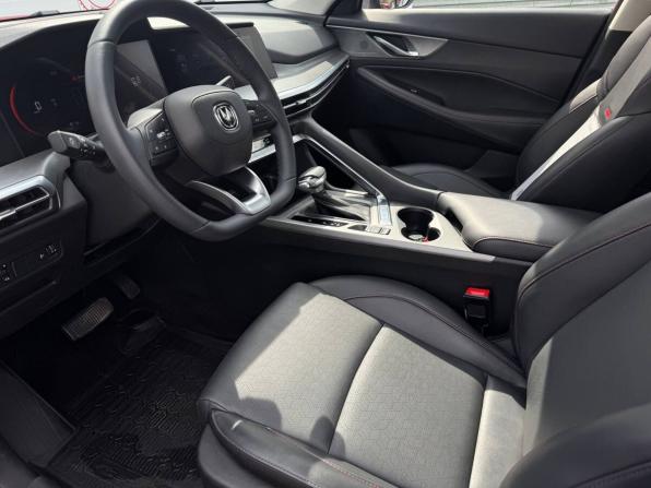 Changan CS35 Plus I Рестайлинг с пробегом 2023 года, цена 1 769 000 рублей, 14285 км, внедорожник, Автокод Объявления