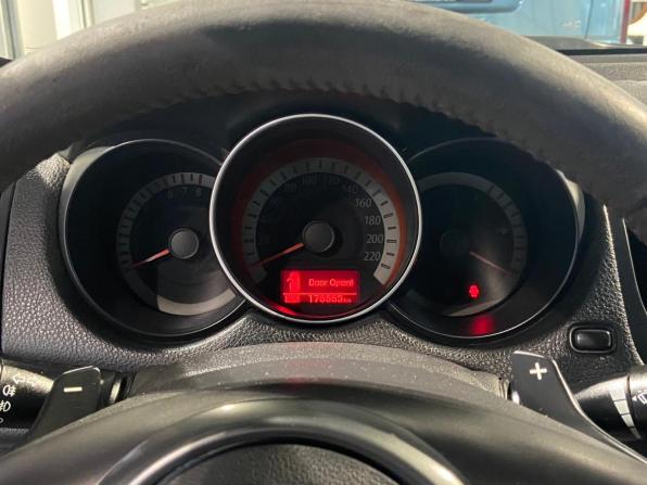 Kia Cerato II с пробегом 2011 года, цена 950 000 рублей, 175552 км, седан, Автокод Объявления