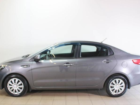 Kia Rio III Рестайлинг с пробегом 2015 года, цена 1 114 600 рублей, 69000 км, седан, Автокод Объявления