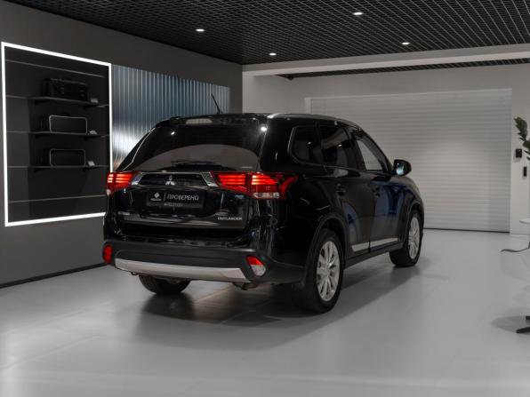 Mitsubishi Outlander III Рестайлинг 2 с пробегом 2016 года, цена 1 745 000 рублей, 156133 км, внедорожник, Автокод Объявления
