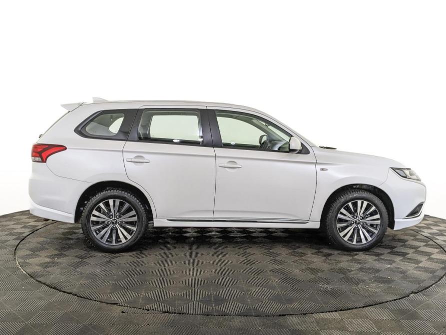 Mitsubishi Outlander III Рестайлинг 3 Москва  - изображение 4