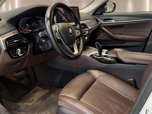 BMW 5 серии VII (G30/G31/G38) Рестайлинг с пробегом 2020 года, цена 4 299 000 рублей, 128000 км, седан, Автокод Объявления