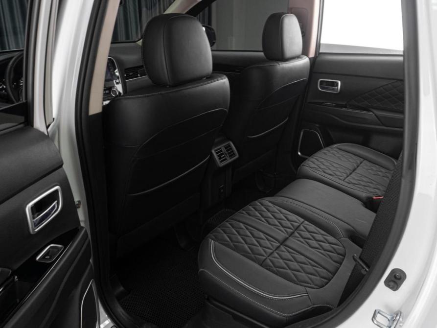 Mitsubishi Outlander III Рестайлинг 3 Тюмень  - изображение 17