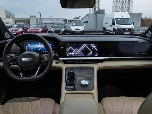 Geely Monjaro I с пробегом 2024 года, цена 3 930 000 рублей, 21000 км, внедорожник, Автокод Объявления