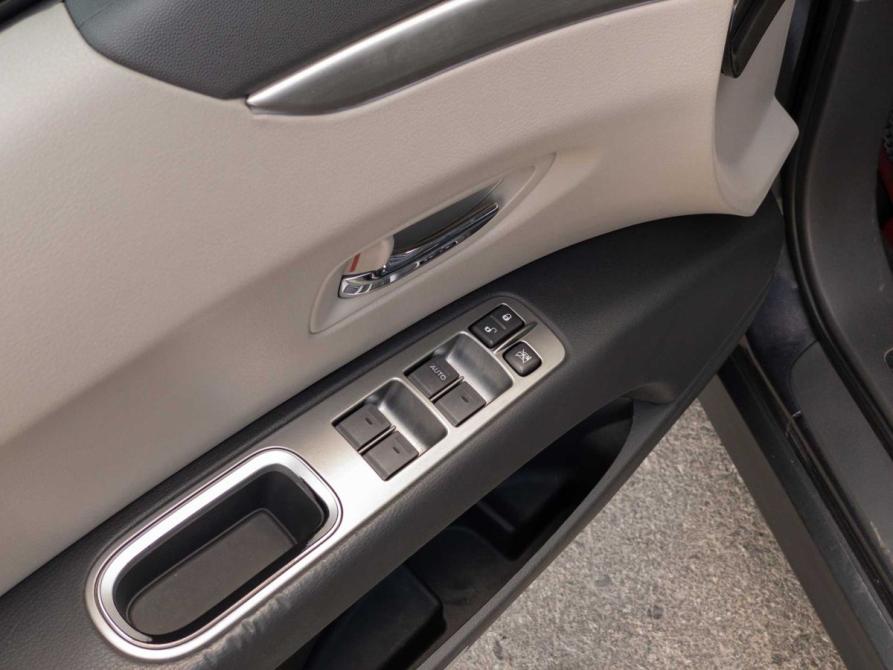 Subaru Tribeca I Рестайлинг Новосибирск  - изображение 16