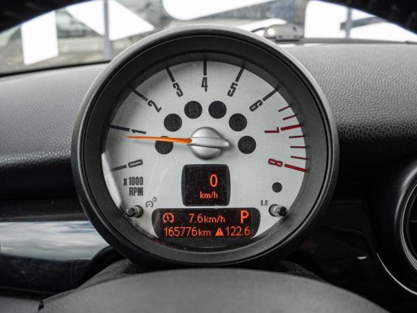 Mini Hatch II (R56) Рестайлинг с пробегом 2010 года, цена 1 160 000 рублей, 165776 км, хэтчбек, Автокод Объявления