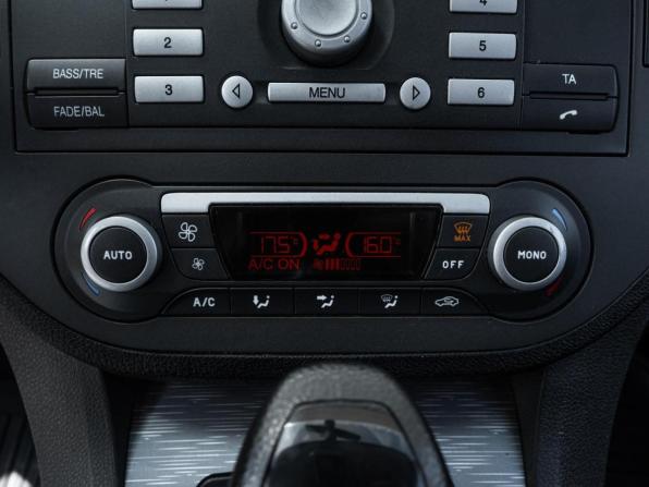 Ford C-MAX I Рестайлинг с пробегом 2008 года, цена 599 000 рублей, 144094 км, компактвэн, Автокод Объявления