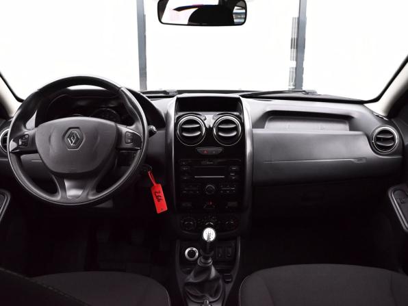 Renault Duster I Рестайлинг с пробегом 2017 года, цена 1 299 000 рублей, 141762 км, внедорожник, Автокод Объявления