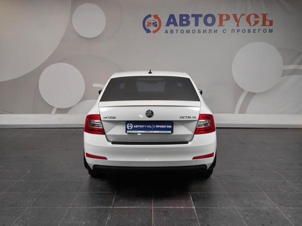 Skoda Octavia III (A7) с пробегом 2015 года, цена 1 485 000 рублей, 130777 км, лифтбек, Автокод Объявления