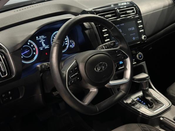 Hyundai Creta II с пробегом 2021 года, цена 2 320 000 рублей, 34796 км, внедорожник, Автокод Объявления