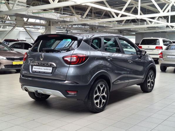 Renault Kaptur I с пробегом 2018 года, цена 1 390 000 рублей, 162000 км, внедорожник, Автокод Объявления