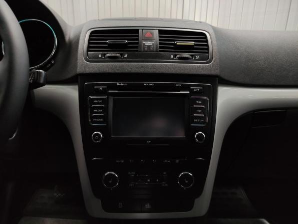 Skoda Yeti I с пробегом 2012 года, цена 930 000 рублей, 165245 км, внедорожник, Автокод Объявления