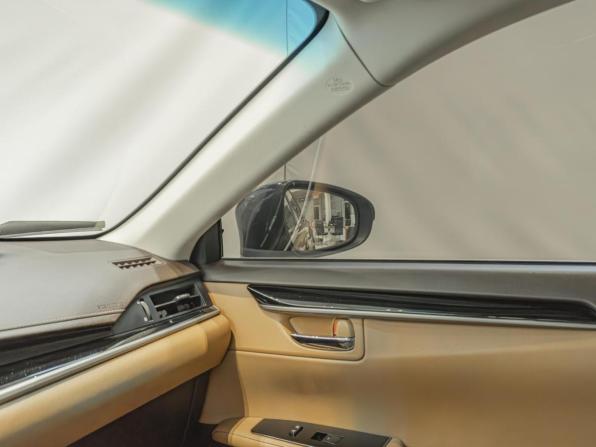 Lexus ES VI Рестайлинг с пробегом 2018 года, цена 2 379 000 рублей, 173556 км, седан, Автокод Объявления
