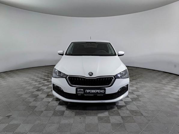 Skoda Rapid II с пробегом 2021 года, цена 1 375 000 рублей, 140000 км, лифтбек, Автокод Объявления