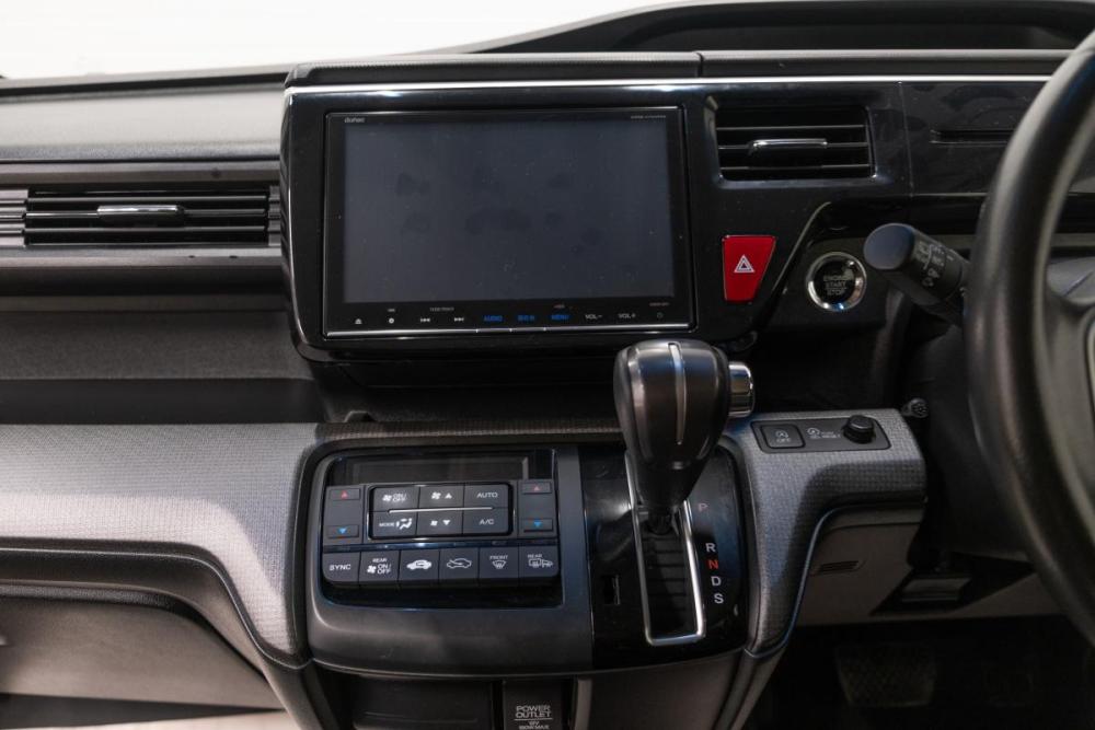 Honda Stepwgn V Новосибирск  - изображение 16