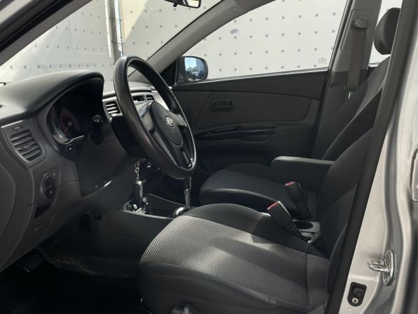 Kia Rio II Рестайлинг с пробегом 2011 года, цена 740 000 рублей, 120542 км, хэтчбек, Автокод Объявления