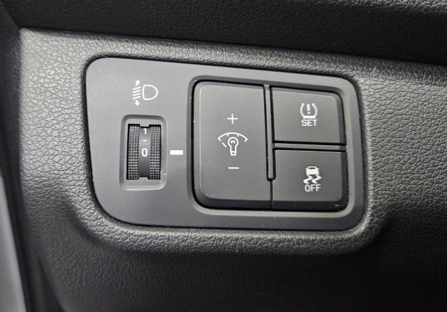 Hyundai Solaris II Рестайлинг с пробегом 2022 года, цена 1 175 000 рублей, 117678 км, седан, Автокод Объявления