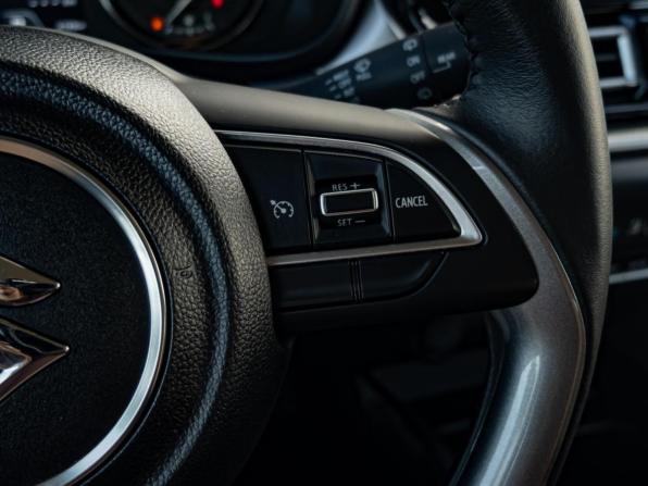 Suzuki Baleno III с пробегом 2022 года, цена 1 730 000 рублей, 6789 км, хэтчбек, Автокод Объявления