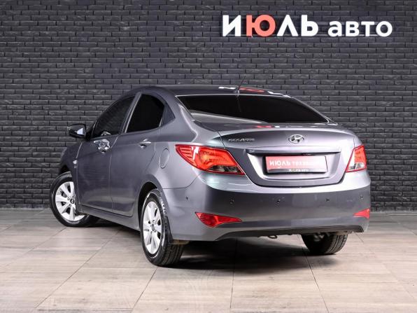 Hyundai Solaris I Рестайлинг с пробегом 2016 года, цена 1 050 000 рублей, 148323 км, седан, Автокод Объявления