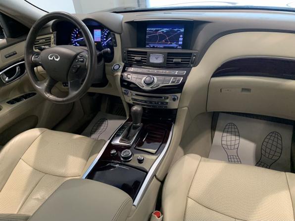 Infiniti M IV с пробегом 2010 года, цена 1 299 000 рублей, 211680 км, седан, Автокод Объявления