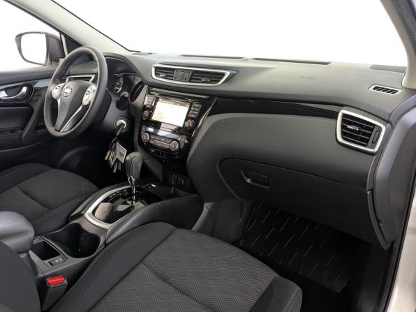Nissan Qashqai II с пробегом 2018 года, цена 1 775 000 рублей, 74226 км, внедорожник, Автокод Объявления