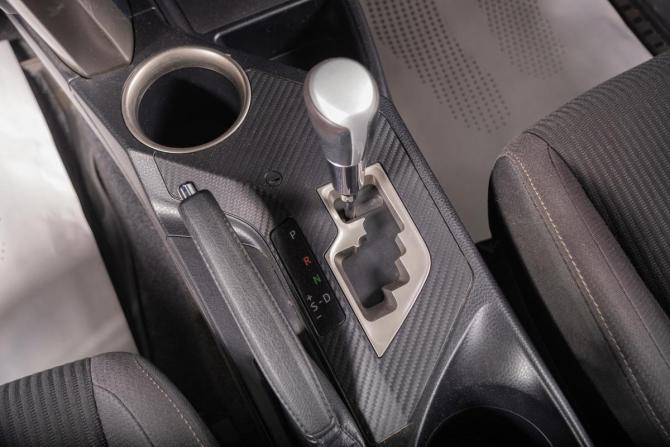 Toyota RAV4 IV (XA40) с пробегом 2014 года, цена 2 309 000 рублей, 207500 км, внедорожник, Автокод Объявления